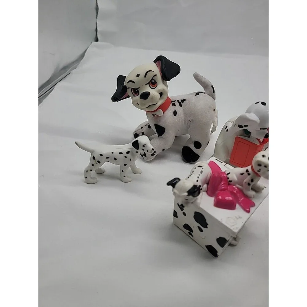 101 Dalmations Toys Lot of 7 Disney Figures RARE Vintage Toys PVC